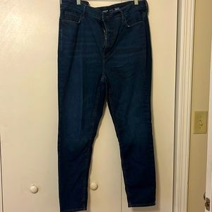 Old Navy Rockstar high rise dark wash jeans